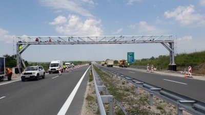 СКАНДАЛНО: АПИ троши 18,5 млн. лева за камери! Дублират тол системата