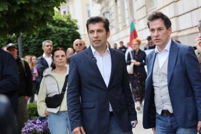 МЪЛНИЯ! Кирил Петков хвърли оставка, напуска Промяната и парламента