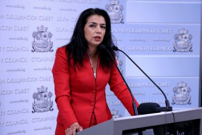 Ваня Григорова алармира: Наемателите на общински жилища ще загубят домовете си!