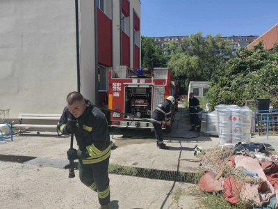 Ремонт подпали спортна зала в Бургас