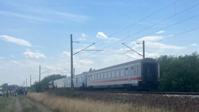 Локомотив се запали край Стара Загора