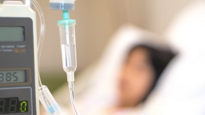 Предадоха на съд 22-годишен мъж, пребил бременна жена в Петрич