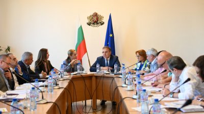 Бизнесът и синдикатите не се разбраха за минималната заплата 