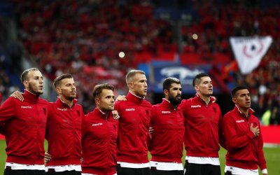 УЕФА глоби Албания за освиркване