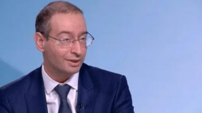Димитър Чобанов: Хората се страхуват от еврото заради лошата комуникация на политиците 