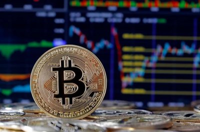 Биткойнът скочи до нов исторически рекорд от 112 000 долара
