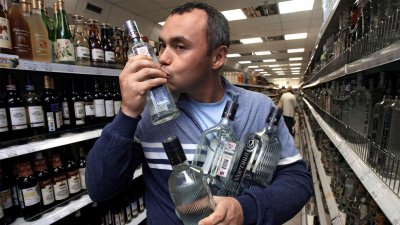 Производството на водка в Русия рязко спада