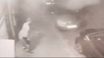 Полицията в Сливен издирва мъж за насилие над животно