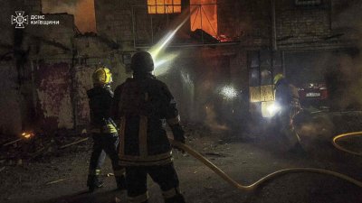 Тази нощ: 4 жертви и над 30 ранени при руски атаки в Украйна