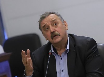 Проф. Кантарджиев за летните вируси: Хигиената пази най-много 