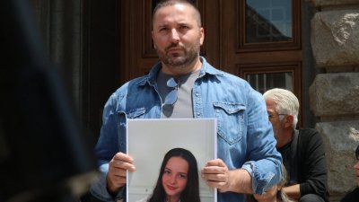 На лобното място на Сияна: Пиян и надрусан тираджия опита да избяга от полицията