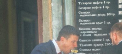 Ексцентричният лидер на партия Величие Ивелин Михайлов който влезе в