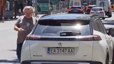 Манол Пейков се издаде сам за нарушение на пътя (ВИДЕО)
