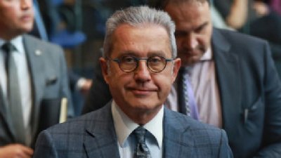 ДПС-Ново начало отново поискаха свалянето на имунитетите на четирима от "Възраждане"