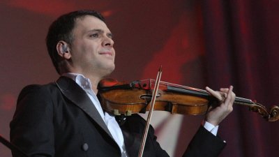 Васко Василев свири Вивалди, Щраус и Дебюси в Античния театър в Пловдив