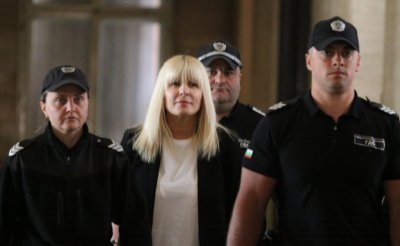 Бившият румънски министър на туризма Елена Удря, арестувана на Кулата, излиза предсрочно от затвора