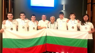 Български ученици спечелиха 6 златни медала на Международната олимпиада по математика