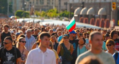 Политолози за протестите: В крайна сметка ще спечелят популистките проекти
