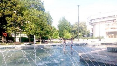 Термометрите в Русе отчетоха 42 градуса на сянка към 18:00 часа