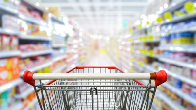 Кабинетът даде крачка назад за държавната верига "Магазин за хората"