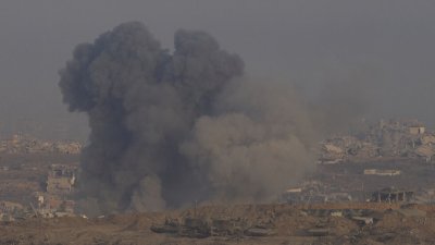 Израел удари единствената църква в Газа, Нетаняху каза, че е грешка