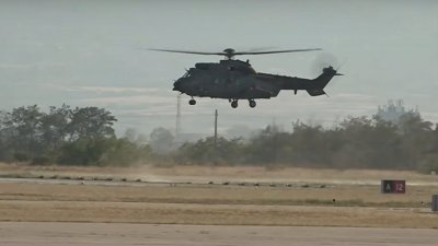 Три хеликоптера от ЕС борят пожара в Струмяни 