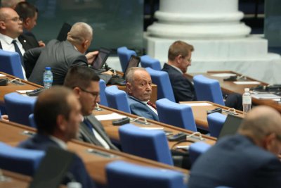 ДБ призоваха Радев да наложи вето по промените в НПК 