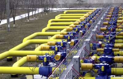 Украйна договори доставки на азерски газ през България