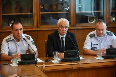 Армията иска нови "Спартани", специализирани за гасене на пожари