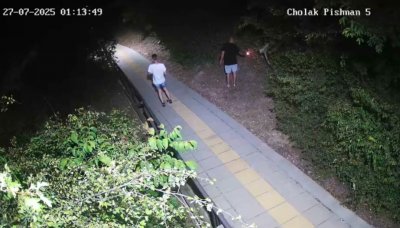 Ето как се пали пожар:Камерите във В.Търново уловиха умишлени подпалвачи (ВИДЕО)