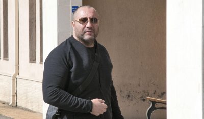 Намериха във вила над 100 кг райски газ, там бил и Митьо Очите