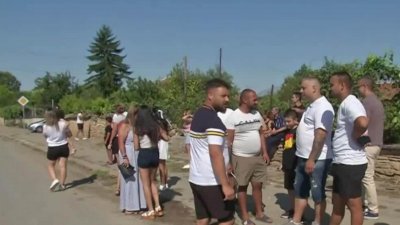 Жители на село въстанаха срещу опасен участък с ежедневни катастрофи