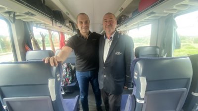 Гроздан Караджов разпрати прочуствено писмо за празника на железничарите, ето какво им написа