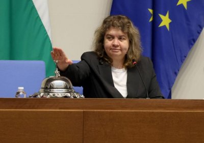 Наталия Киселова: Опозицията търси начин за консолидация, иска да го направи чрез мен