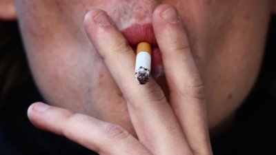 СКЪПОТИЯ: Руснаците масово отказват цигарите