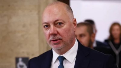 Банките платили авансово данъка си за 2026 г., за да върже Желязков бюджета