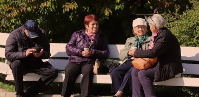 Шефката на НОИ успокои: Няма да се вдига пенсионната възраст