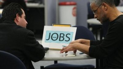 Молбите за помощи при безработица в САЩ нарастват