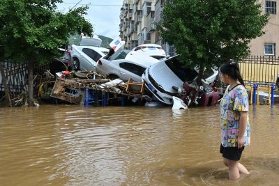 Южен Китай пострада от най-тежките наводнения от десетилетия насам