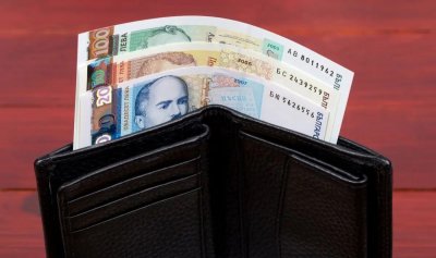 Икономист: България има сериозен проблем със заплатите и пенсиите