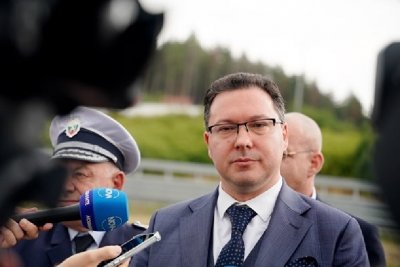 Митов доволен: Полиция осигури ескорт на родилка с близнаци от Добрич до Варна