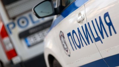 Зад волана след употреба на 3 вида дрога: Хванаха 19-годишна друсана до козирката