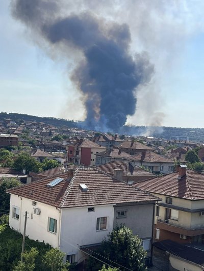Локализираха пожара в Харманли