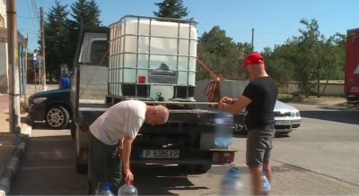 Вандали източиха целия воден запас на 2000 души в Русенско