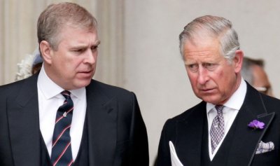 Нов секс скандал: Забъркаха принц Андрю с поредния педофил 