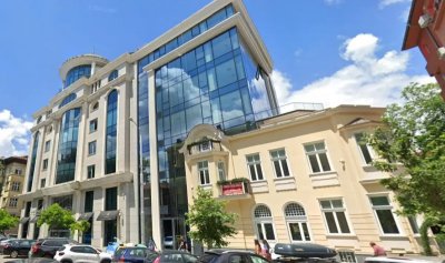 Пощенска банка купи офис сградата на Киро Японеца в центъра на София
