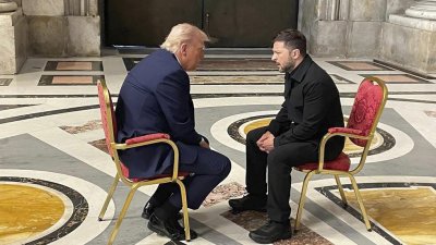 Белият дом се чуди: Как ще е облечен Зеленски на срещата с Тръмп? 
