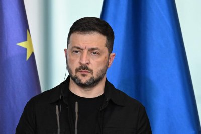Зеленски определи руските удари по Украйна като цинични