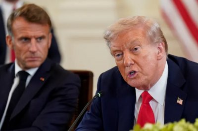 МЪЛНИЯ: Тръмп напусна срещата, за да звънне на дружката си Путин!