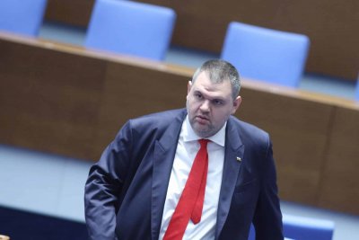 Спешно заседание за водната криза след призива на Пеевски